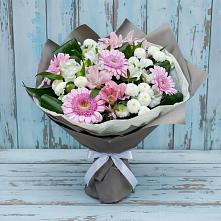 Букет цветов из:  Герберы, Альстромерии и Хризантемы #REPLACE_PRED# Яблочном