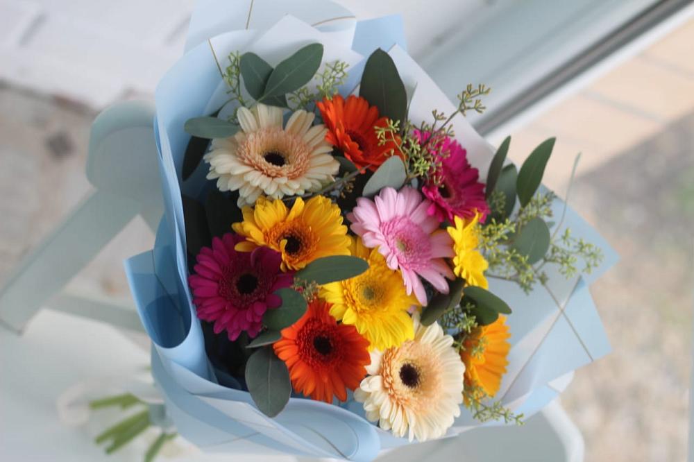 Букет цветов из: Герберы в Яблочном