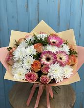 Букет цветов из:  Розы, Герберы и Хризантемы #REPLACE_PRED# Яблочном