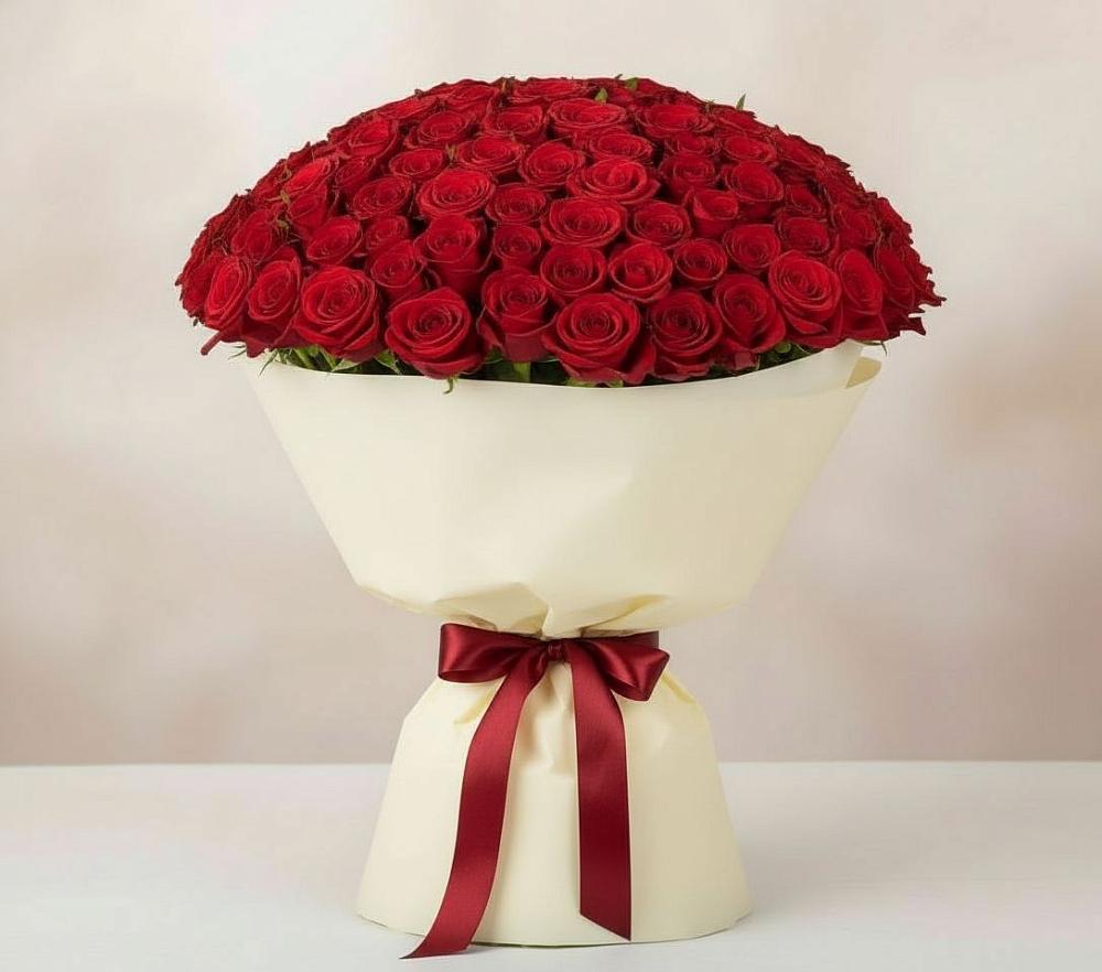 Букет 101 Красная роза Милано в Яблочном