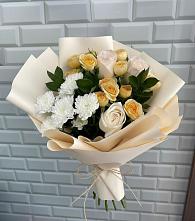 Букет цветов из:  Розы и Хризантемы в Яблочном