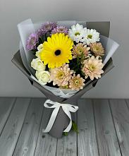 Букет цветов из:  Розы, Герберы и Хризантемы в Яблочном