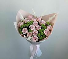 Букет цветов из:  Розы и Хризантемы #REPLACE_PRED# Яблочном