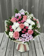 Букет цветов из:  Альстромерии, Гвоздики, Розы и Хризантемы в Яблочном