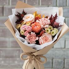 Букет цветов из:  Гвоздики, Хризантемы и Розы #REPLACE_PRED# Яблочном