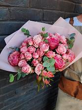 Букет цветов из:  Розы в Яблочном