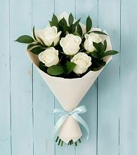 Букет цветов из:  Розы в Яблочном