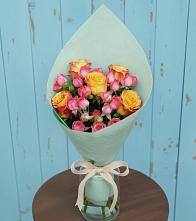 Букет цветов из:  Розы в Яблочном