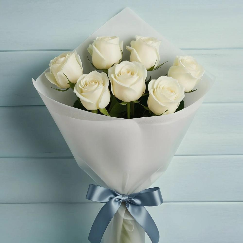 Букет 7 Белых роз Эдлесс Лав в Яблочном